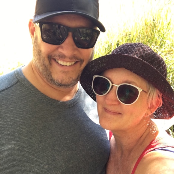 Hi I’m Virginia an interior designer by trade. A DIYer & fashion nut for fun 👋 - Picture 5 of 9